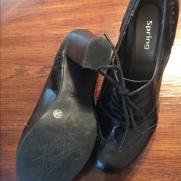 Black Patent Lace Up Shoes - Picture 4 of 5